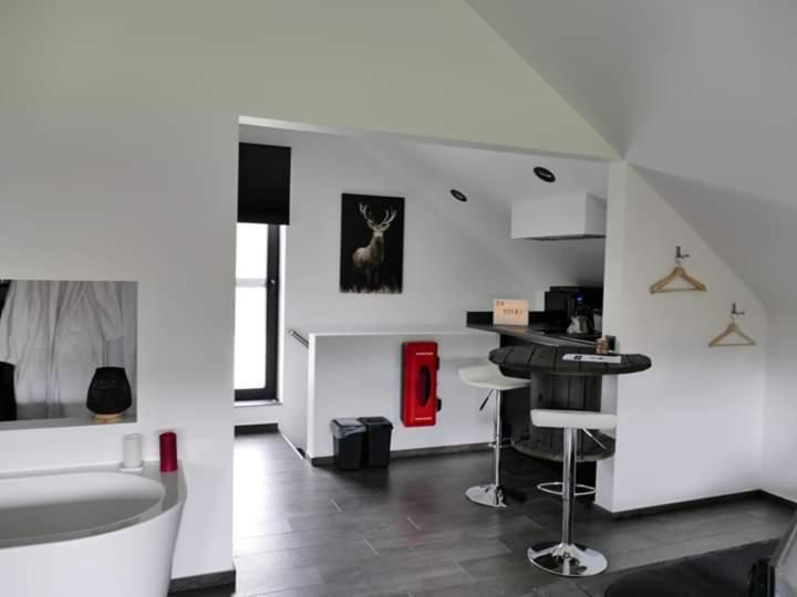 Ferienwohnung Oh deer! Vaux-sur-Sure Exterior foto